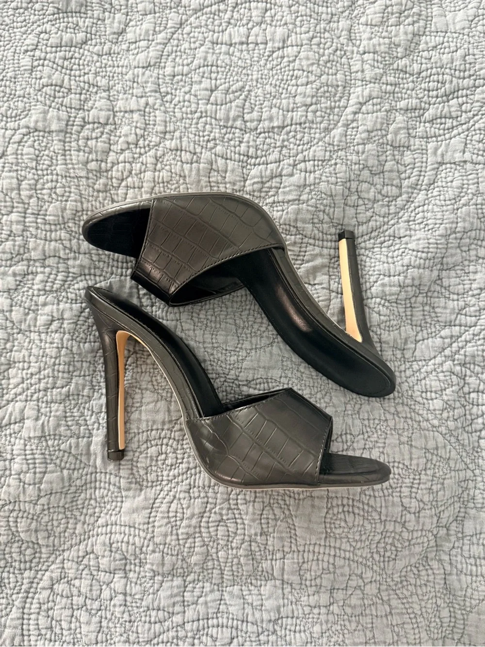 Women's Black Croc-Embossed Open-Toe Stilettos